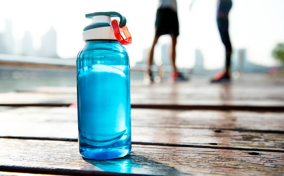 Todo lo que necesitas saber sobre Bebidas Isot&oacute;nicas para mejorar tu rendimiento deportivo  ️&zwj;♀️ &zwj;♂️